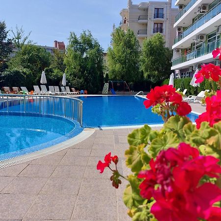 Family Apartments In Solmarin Σάνι Μπιτς Εξωτερικό φωτογραφία