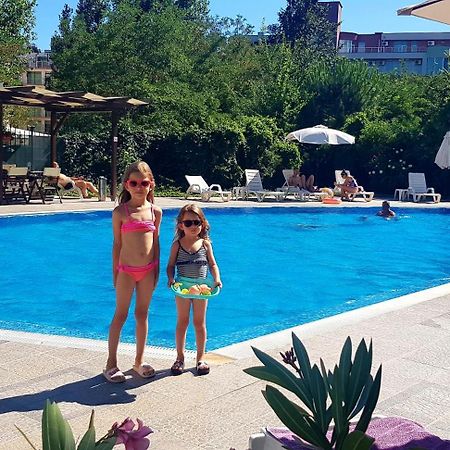 Family Apartments In Solmarin Σάνι Μπιτς Εξωτερικό φωτογραφία