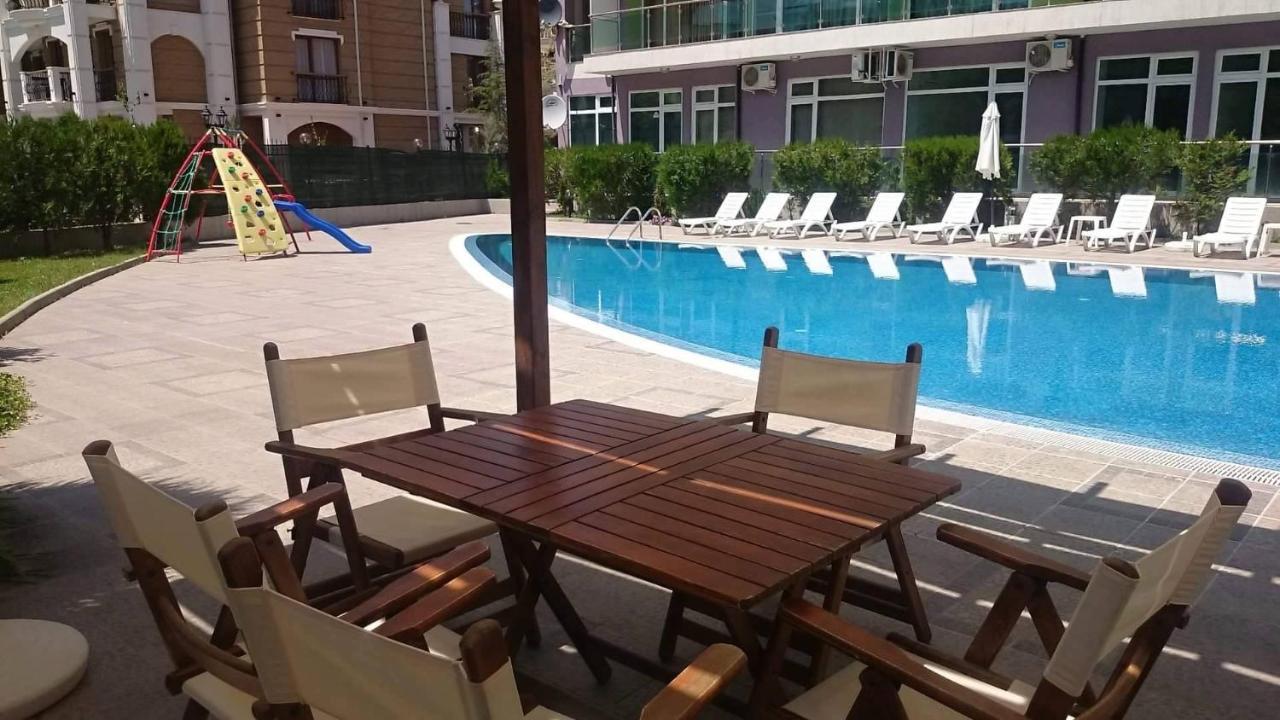 Family Apartments In Solmarin Σάνι Μπιτς Εξωτερικό φωτογραφία