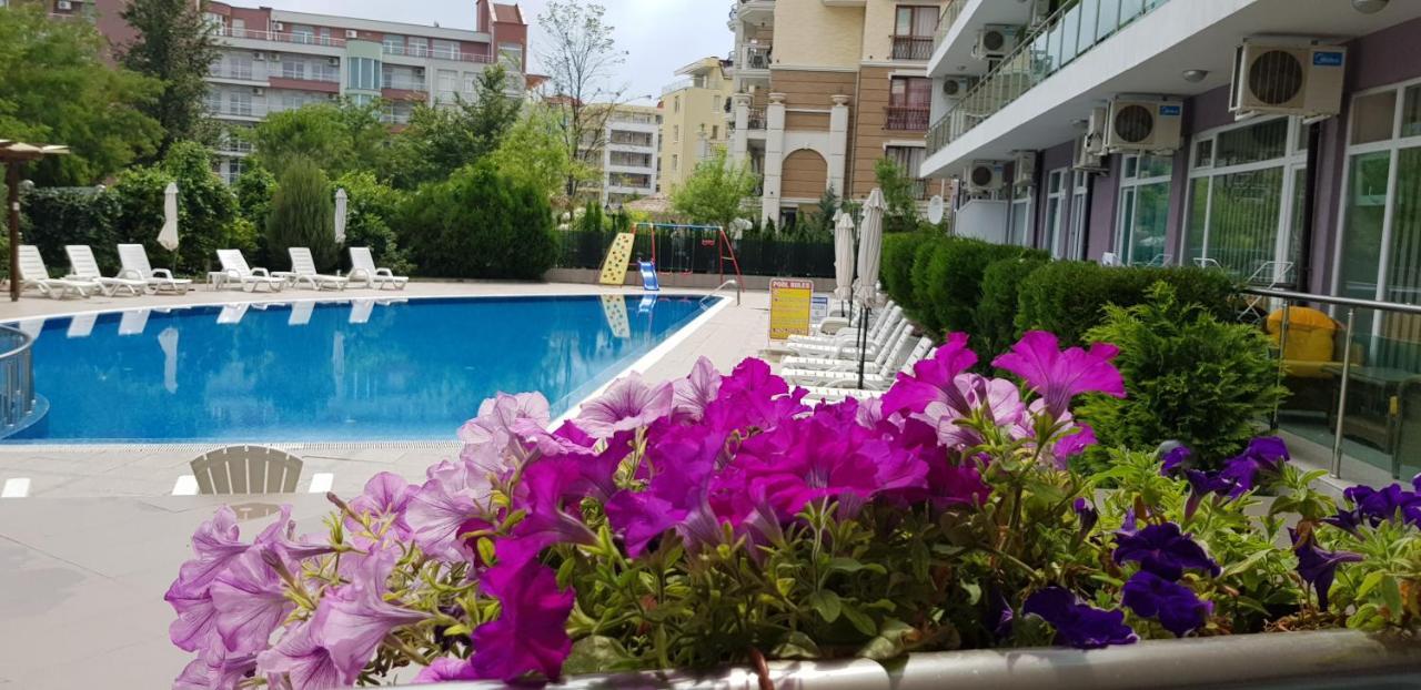 Family Apartments In Solmarin Σάνι Μπιτς Εξωτερικό φωτογραφία