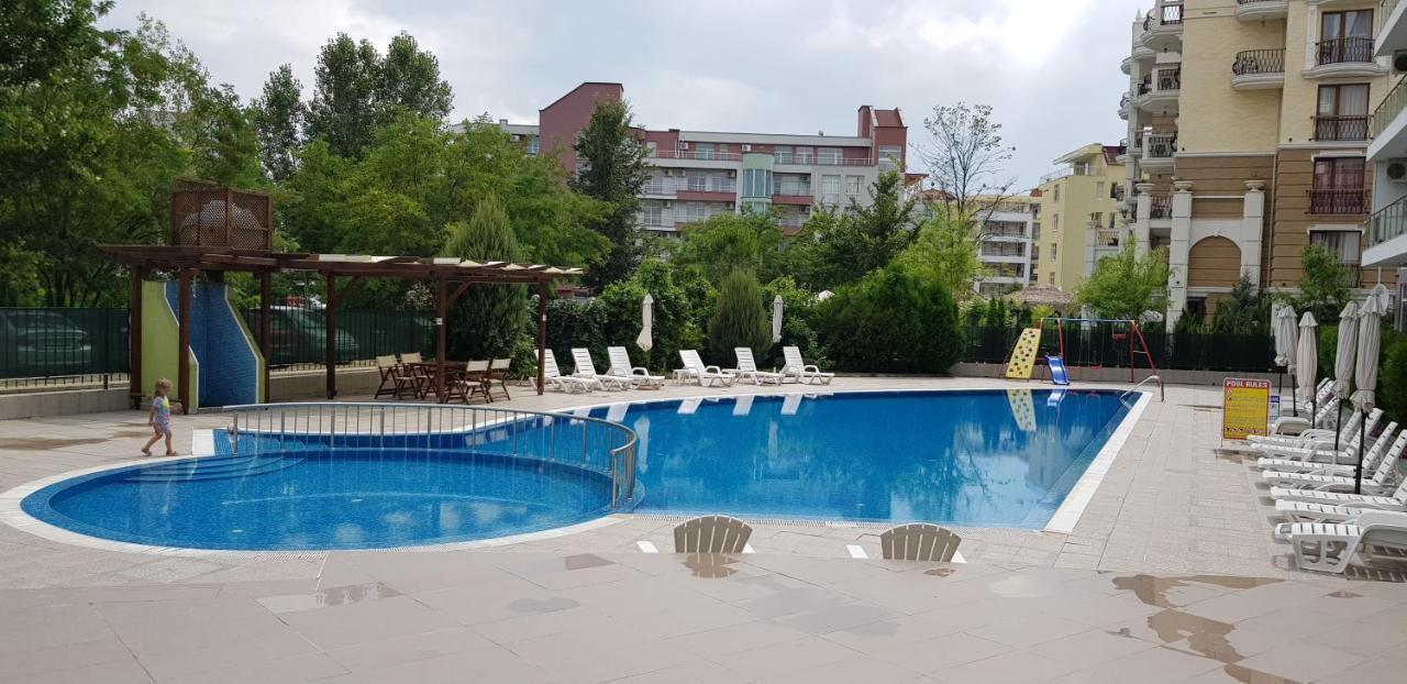 Family Apartments In Solmarin Σάνι Μπιτς Εξωτερικό φωτογραφία
