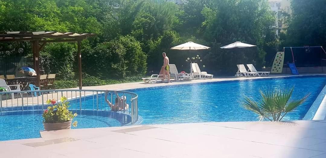 Family Apartments In Solmarin Σάνι Μπιτς Εξωτερικό φωτογραφία