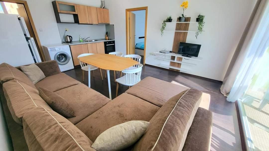 Family Apartments In Solmarin Σάνι Μπιτς Εξωτερικό φωτογραφία